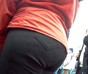 Big butt in pants