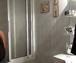 bbw in shower, hidden cam