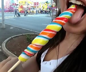 未成年schoolgirl fuck in公共场所在狂欢节上从特内里费岛