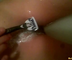 Shaving my pussy. getting ready 4 some head