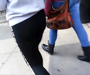PLUMP FAT WHITE GIRL ASS IN TIGHTS!!! (MAJOR NUT DRAINER!!!)