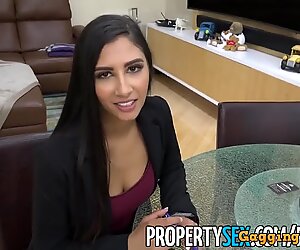 PropertySex - Real estate agent cheats on boyfriend to land deal