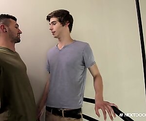 After a blowjob gay Chad Piper got his ass fucked by Ian Greene