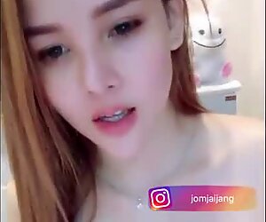 thai bigo big boobs tease horny
