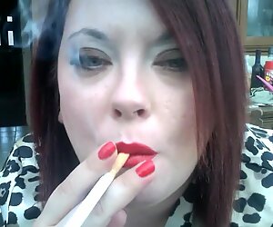 BBW Tina röker och vill att du ska säde! - Joi Älskarinna Fetish
